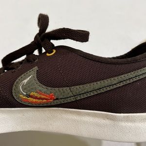 NIKE SKATE SHOE SB BLAZER COURT “Daan Van Der Linden” BROWN/OLIVE MENS  SZ 7.5